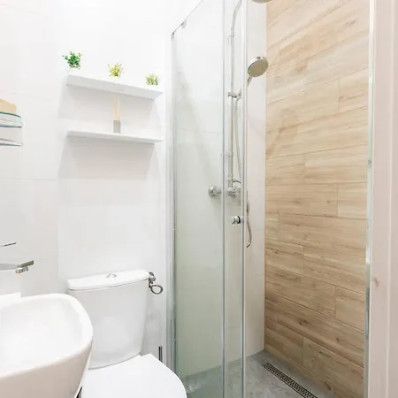 Break Center Krucza Apartman *