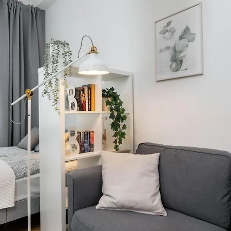 Break Krucza Apartment