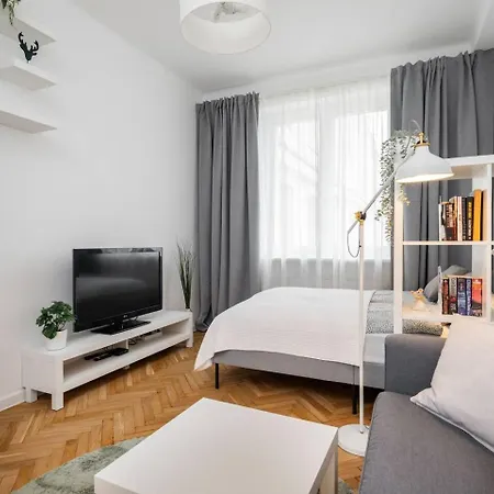 Break Krucza Lejlighed Warszawa